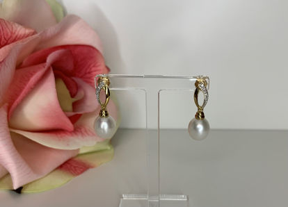 Image de Boucles d'oreilles perles d'eau douce, diamants et or jaune