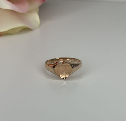 Image de Bague en or rose 10KT en forme de cœur