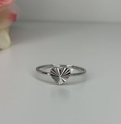 Image de Bague en or blanc 10KT avec cœur